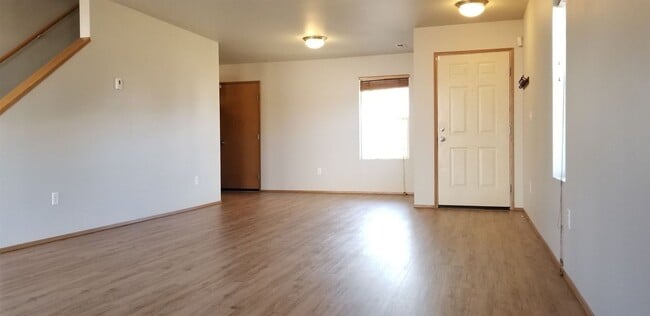 Building Photo - 3 br, 2.5 bath House - 4395 Wigeon Ave SW