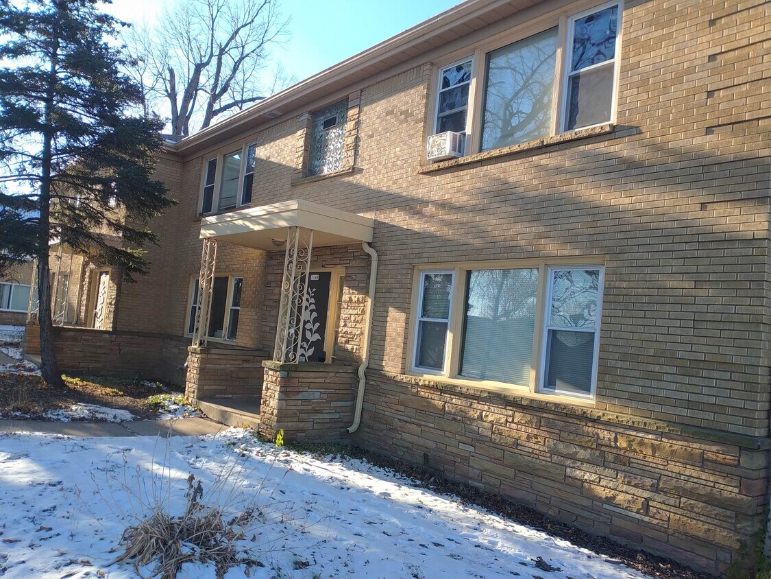 Foto del edificio - 7147 W Appleton Ave