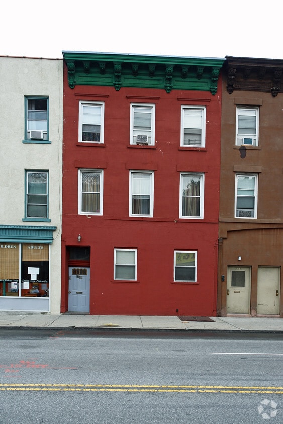 Foto del edificio - 497 3rd Ave