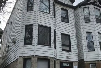 Building Photo - 863 W Lill Ave