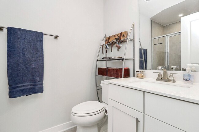 Foto del edificio - Townhome in the heart of Charlotte!