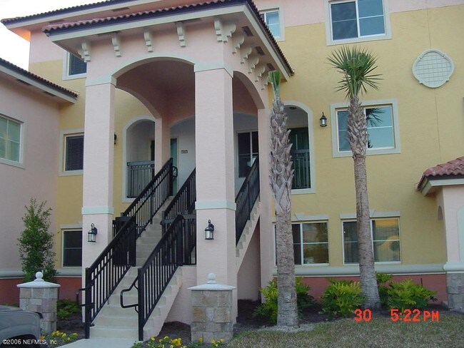 Foto del edificio - 9745 Touchton Rd