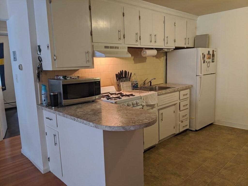 180 Tyngsboro Rd Unit 49D, Chelmsford, MA 01863 Condo for Rent in