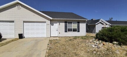 Building Photo - 1257 N 575 W