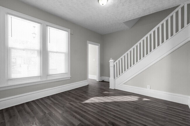 Foto del edificio - 1576-1578 Arlington Ave