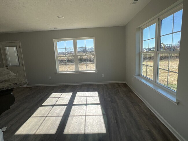 Foto del edificio - NEW BUILD 3 BEDROOM 2 BATHROOM HOME IN SCE...