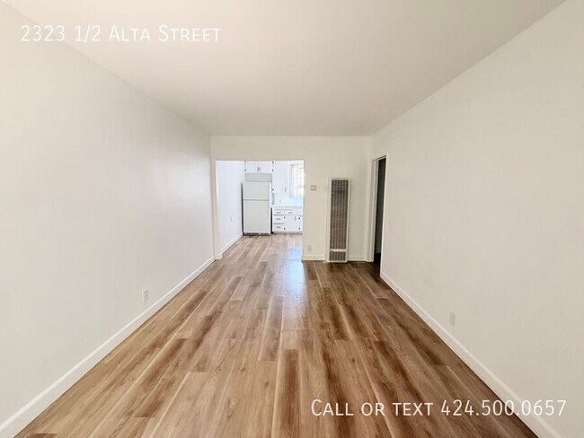 Foto del edificio - 2323 1/2 Alta Street-