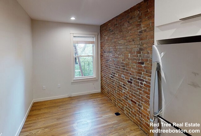 Foto del edificio - 2 Belvidere Pl