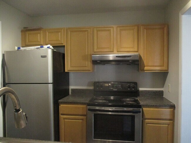 Foto del edificio - 103 Greeley Cir