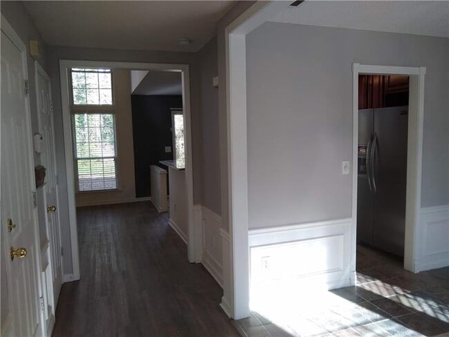 Foto del edificio - 4252 Pentworth Ln NW