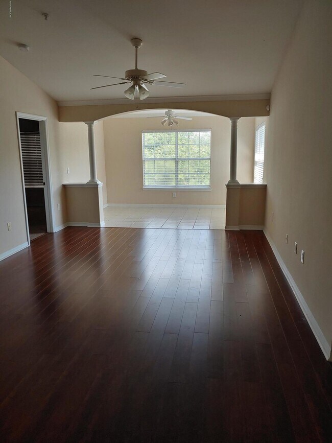 10961 Burnt Mill Rd Unit 633, Jacksonville, FL 32256 Condo for Rent