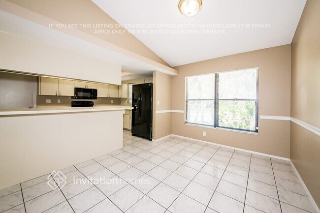 Building Photo - 2204 Tall Oak Ct