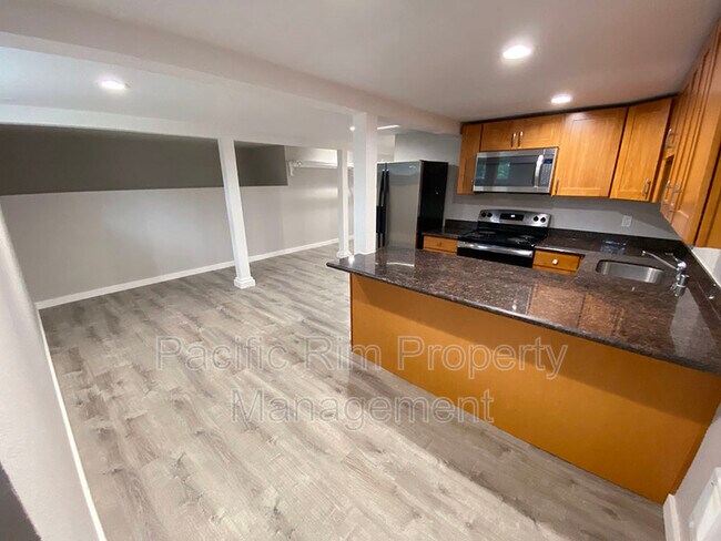 Foto del edificio - 762 Polk St S