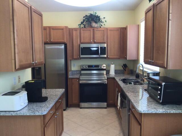 Foto del edificio - 8183 Mulligan Cir