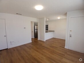 Building Photo - 10111 Golden Meadow Dr