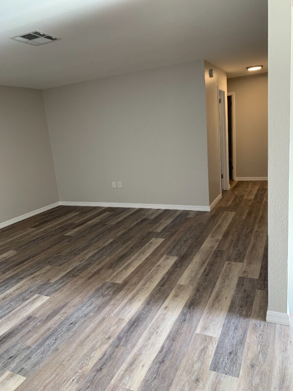 Foto del edificio - 1937 Collier Ave