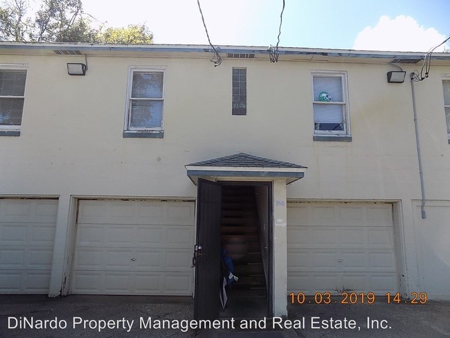 Building Photo - 925 S Clyde Morris Blvd