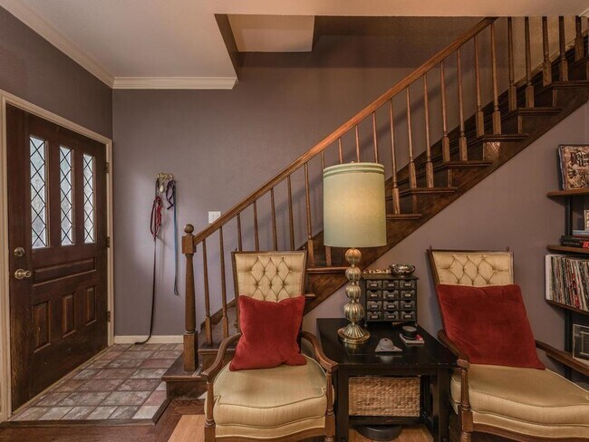 Foto del edificio - 1307 Kinney Ave
