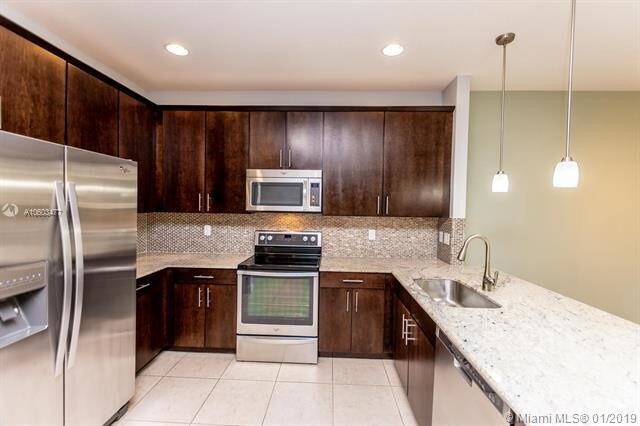 Building Photo - 131 W Riverwalk Cir W