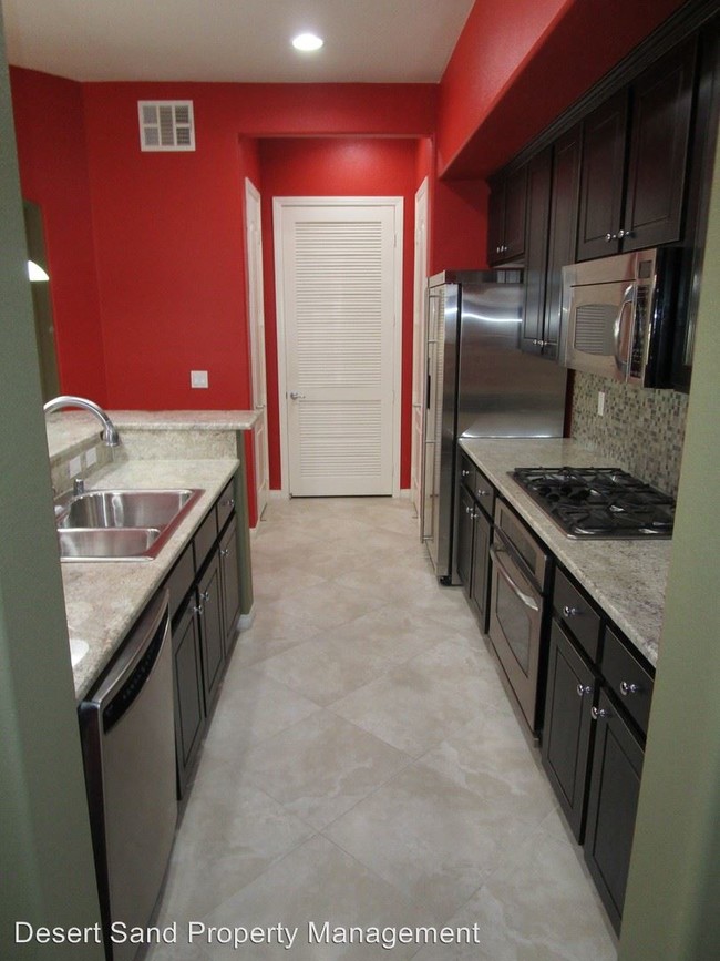Building Photo - 2 br, 2 bath Apartment - 44 E Serene Ave #306