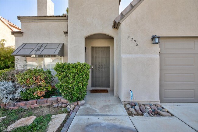 Foto del edificio - 2208 Ladue Dr