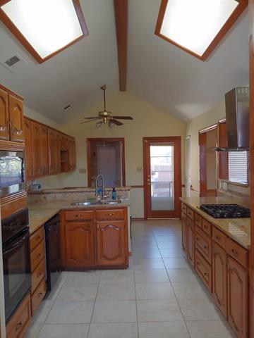 Foto del edificio - 2024 Greenstone Trail