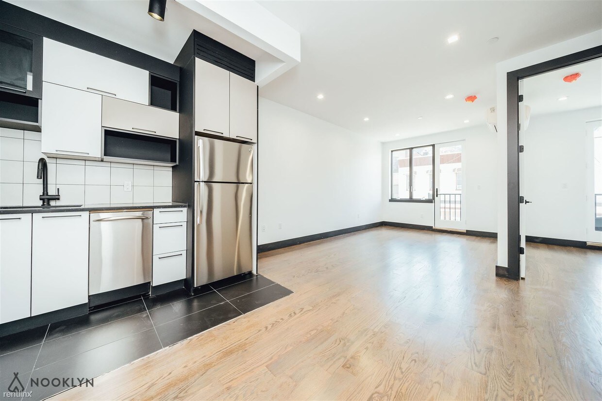 Primary Photo - 2 br, 1 bath Apartment - 277 Evergreen Ave
