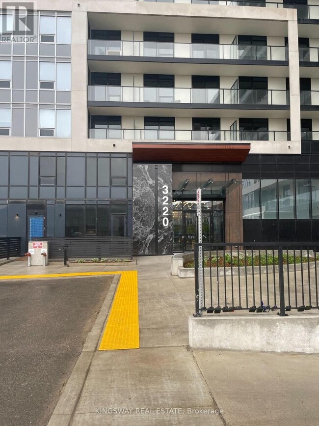 Building Photo - 3220 William Coltson Ave