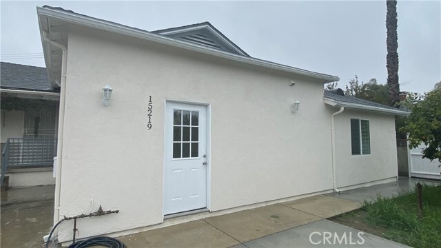 Foto del edificio - 15219 Burton St