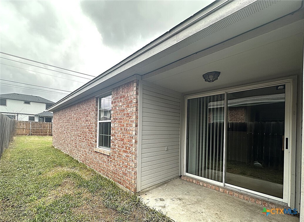 Foto del edificio - 4807 Auburn Dr