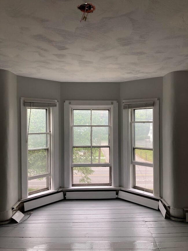 Bay window in liv rm - 19 Park Ave