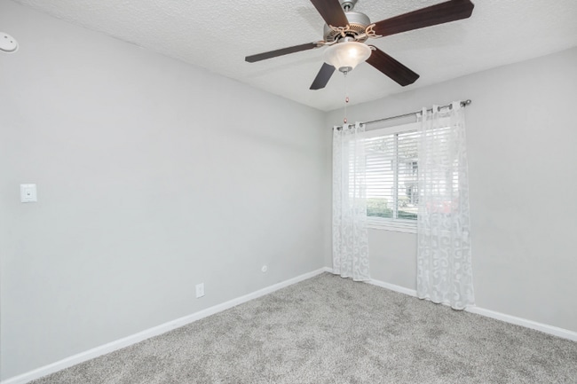 Building Photo - 2950 S Cobb Dr SE
