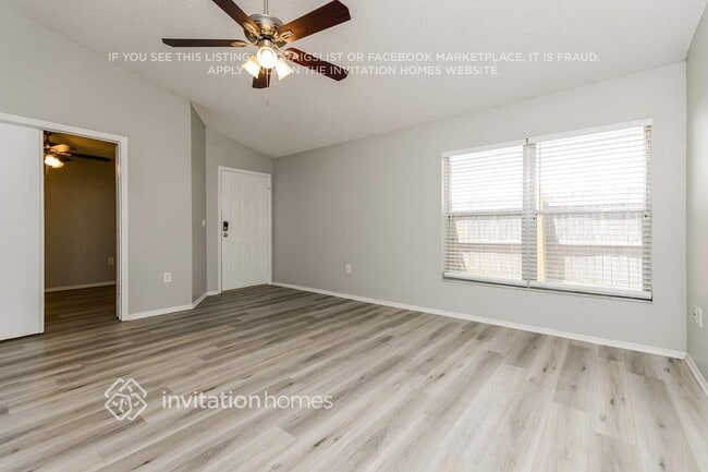 Building Photo - 648 Lake Dexter Cir