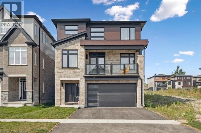 Building Photo - 575 Balsam Poplar St
