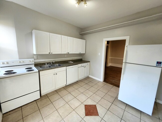 Photo du bâtiment - 242-242 Princess St