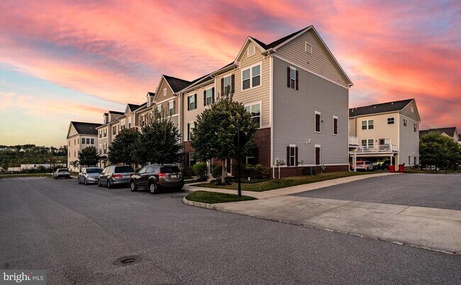 Foto del edificio - 113 Quarry Point Rd