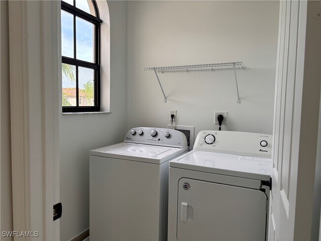 Foto del edificio - 5414 Ferris Ave