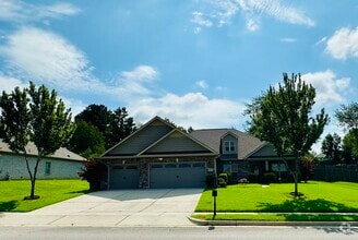 Building Photo - 129 Melbridge Dr