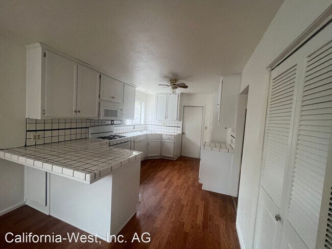 Building Photo - 3 br, 1 bath House - 664 Longbranch