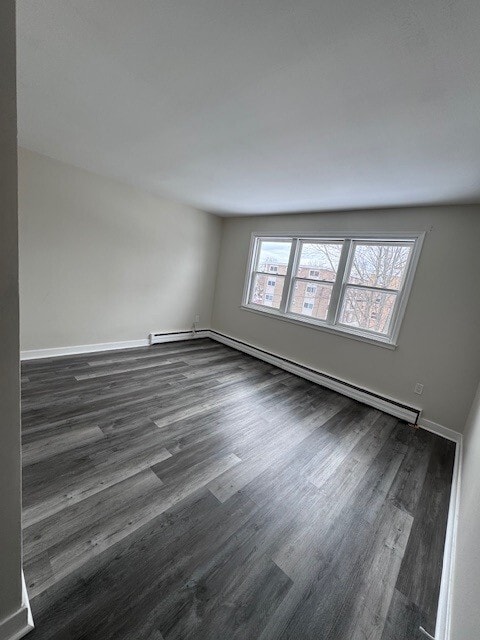 Building Photo - 95 Evans Ave