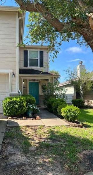 Foto principal - 18123 Temple Hill Ln