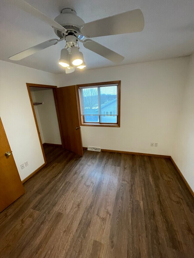 dormitorio 1 - 1500 Packers Ct