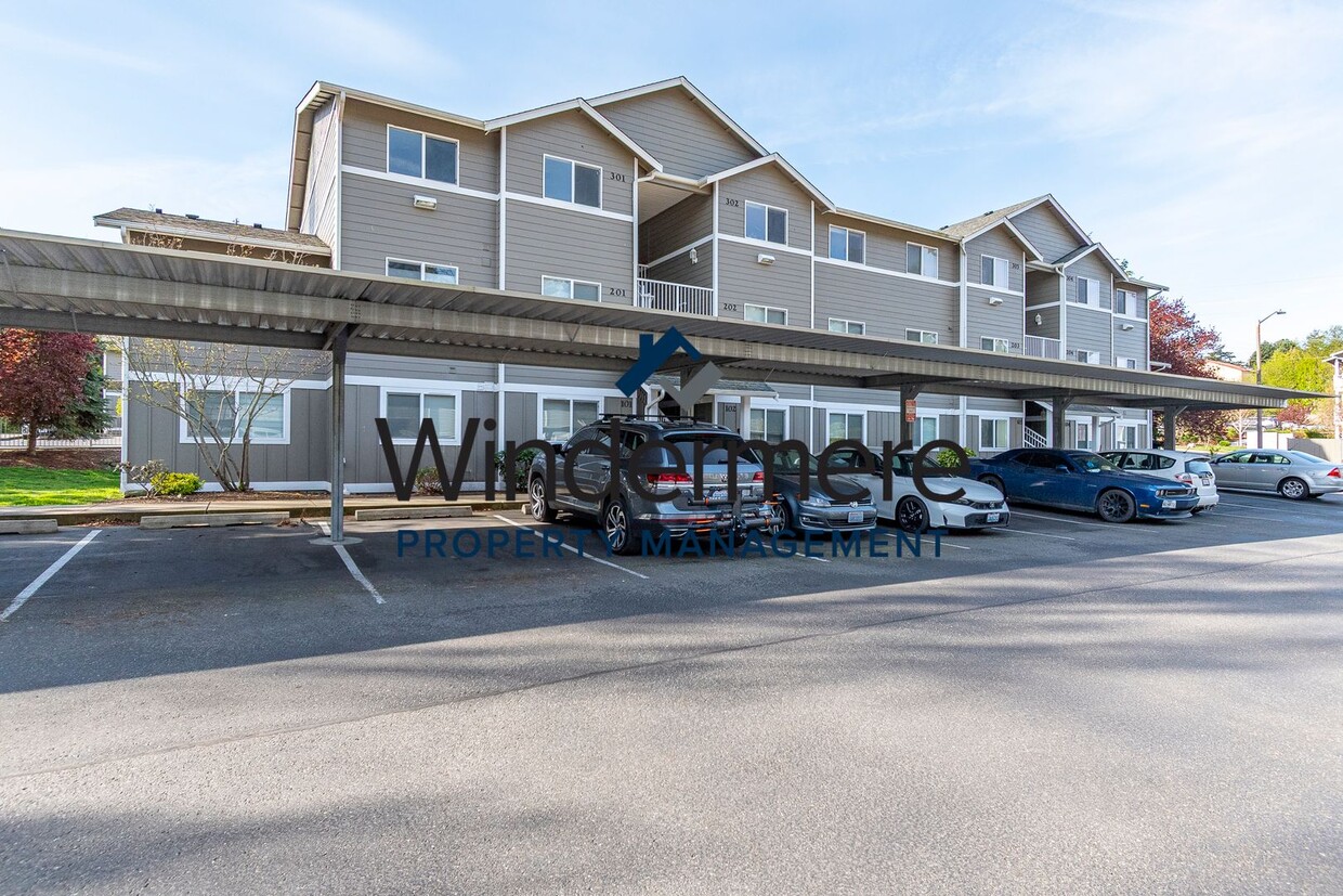 Primary Photo - 2 Bed 2 Bath Condo