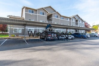 Building Photo - 1670 SW Mulberry Pl