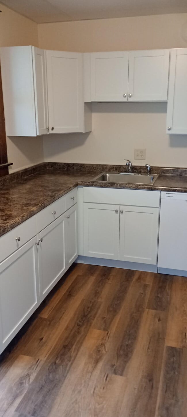 Building Photo - 515 2nd Ave