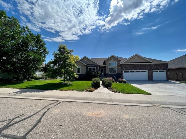 Building Photo - 3106 66th Ave Ct