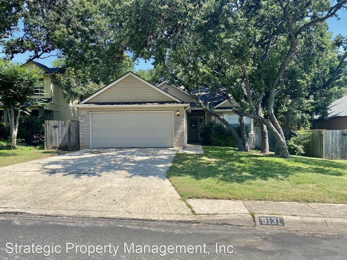 Foto principal - 3 br, 2 bath House - 9131 Ridge Breeze