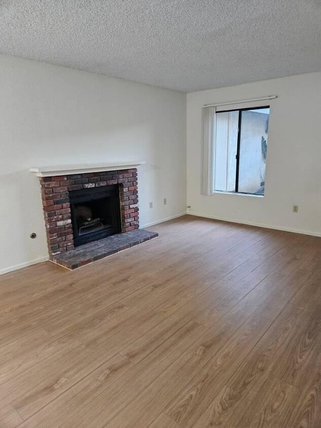 Photo - 16572 Lorelei Ln