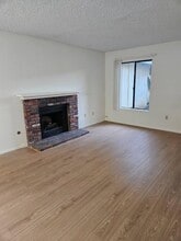 Building Photo - 16572 Lorelei Ln