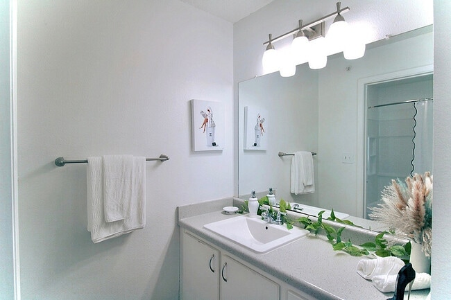 The Trails at Wolf Pen - The Trails at Wolf Pen Apartments